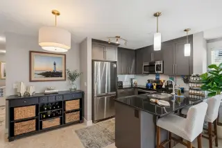 6114, 155 Skyview Ranch Way NE