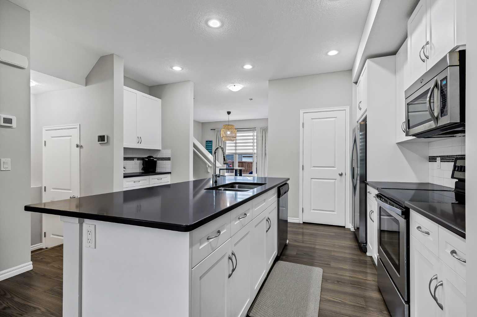540 Evanston Link NW