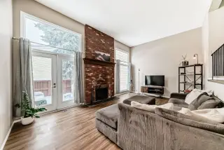 407 Point Mckay Garden NW
