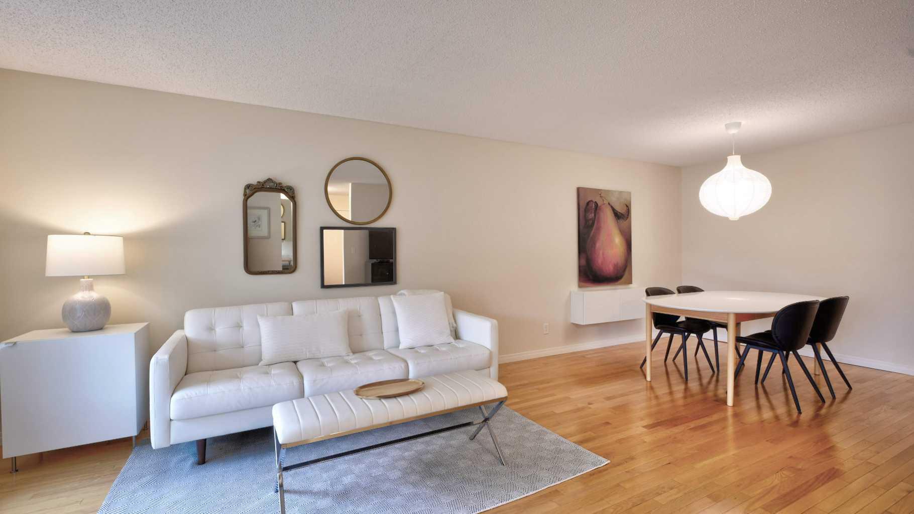 40 Vandoos Villas NW