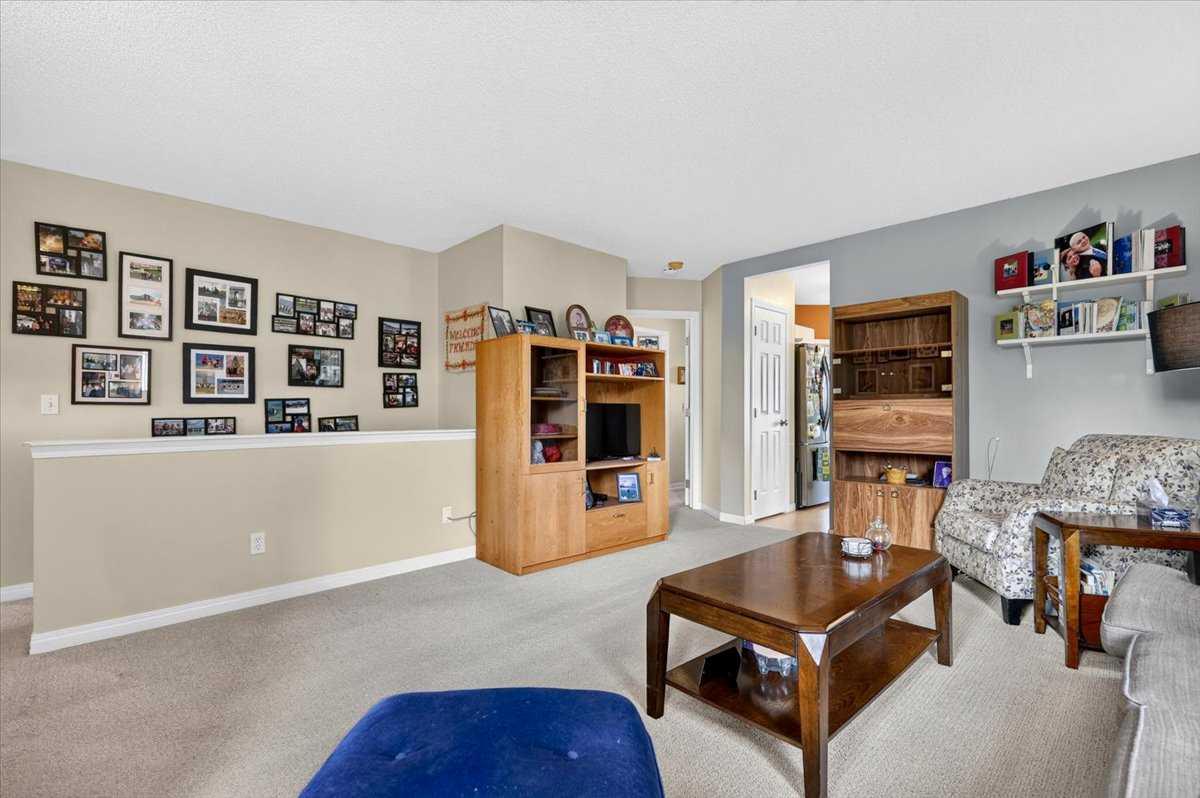 6 Harvest Grove Green NE