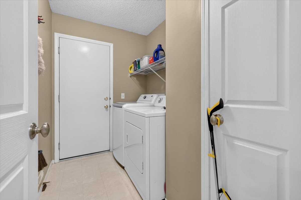 6 Harvest Grove Green NE