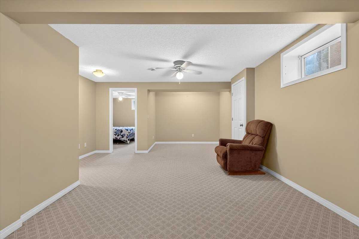 6 Harvest Grove Green NE