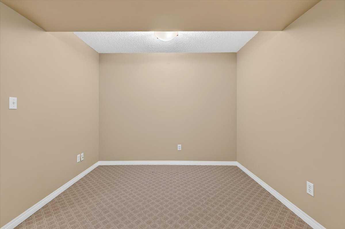 6 Harvest Grove Green NE