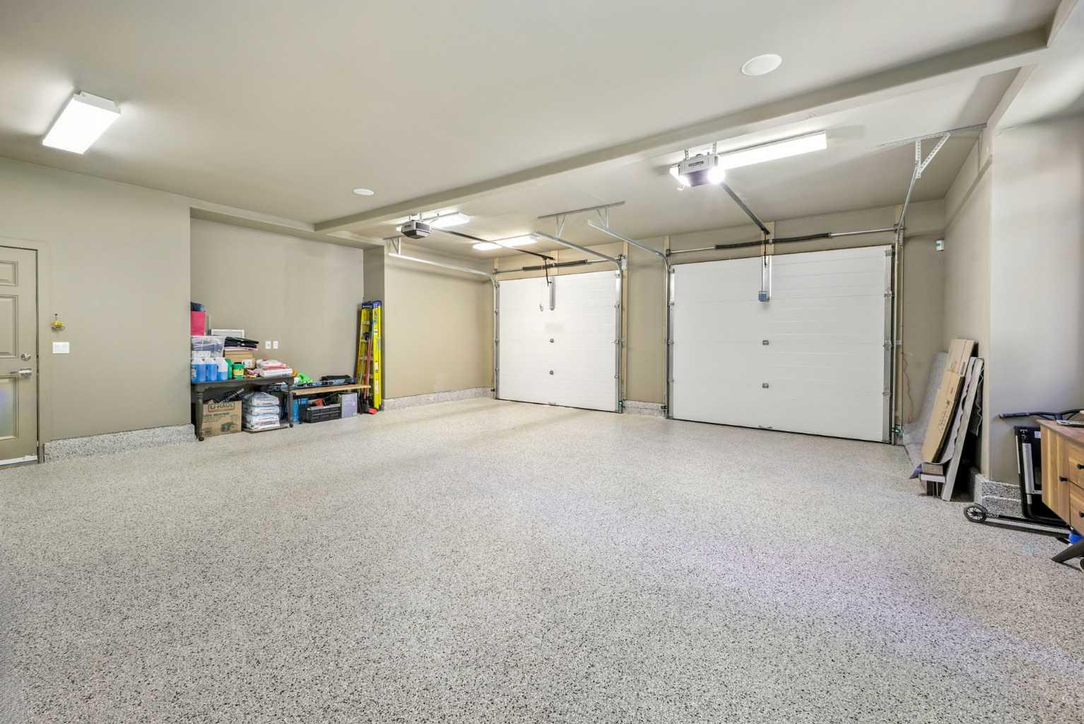 16 Spring Valley Lane SW