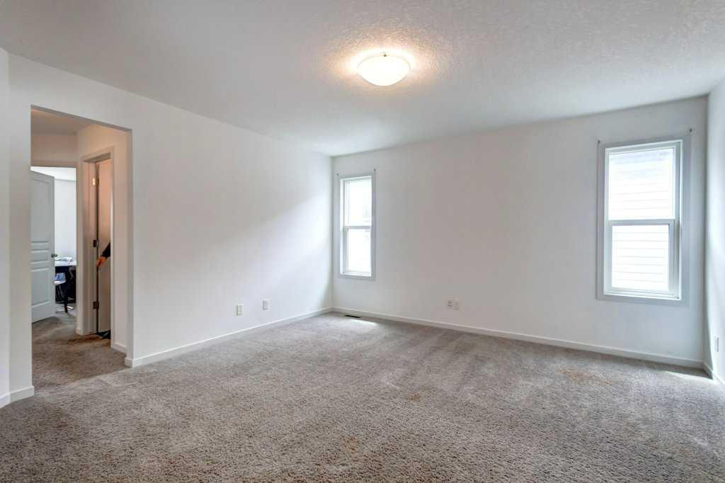 2203 Brightoncrest Common SE