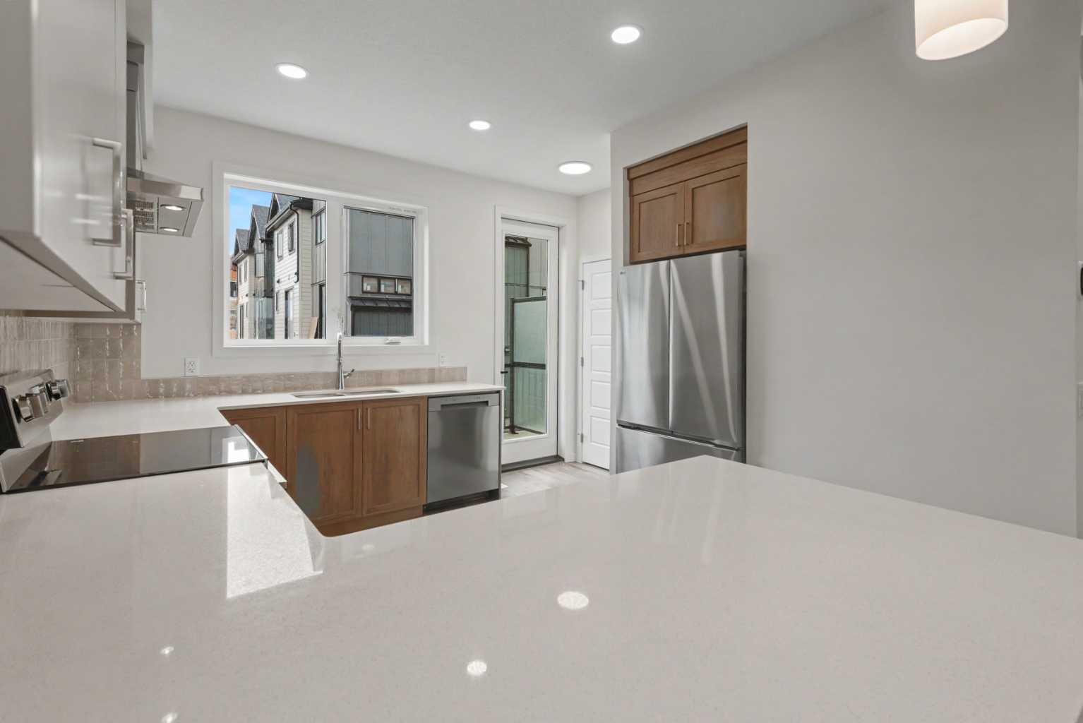 51 Mercado Lane SE