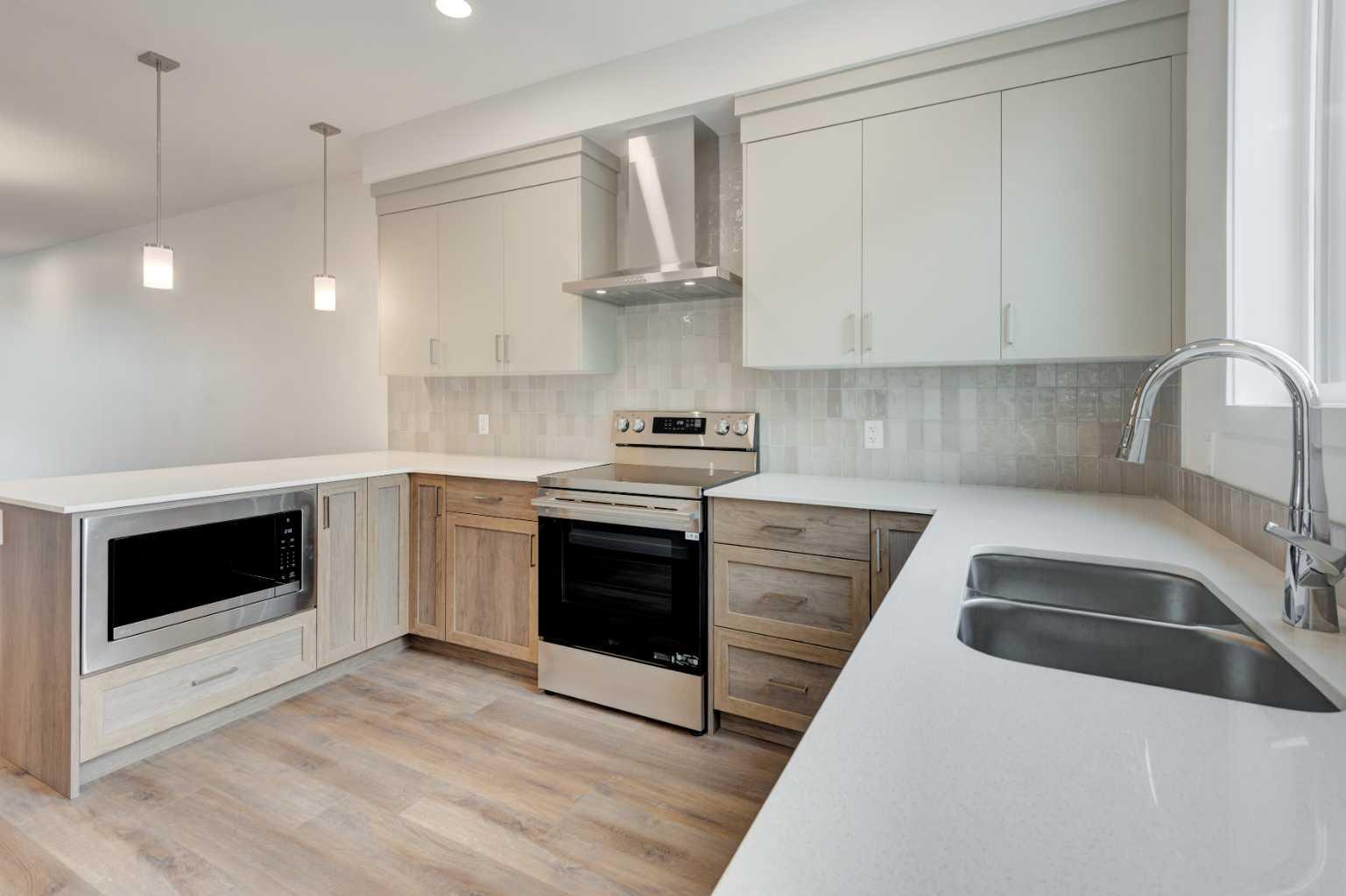 51 Mercado Lane SE
