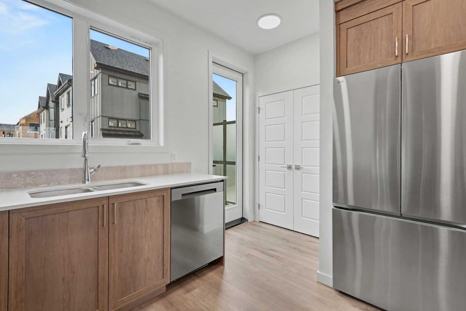 51 Mercado Lane SE