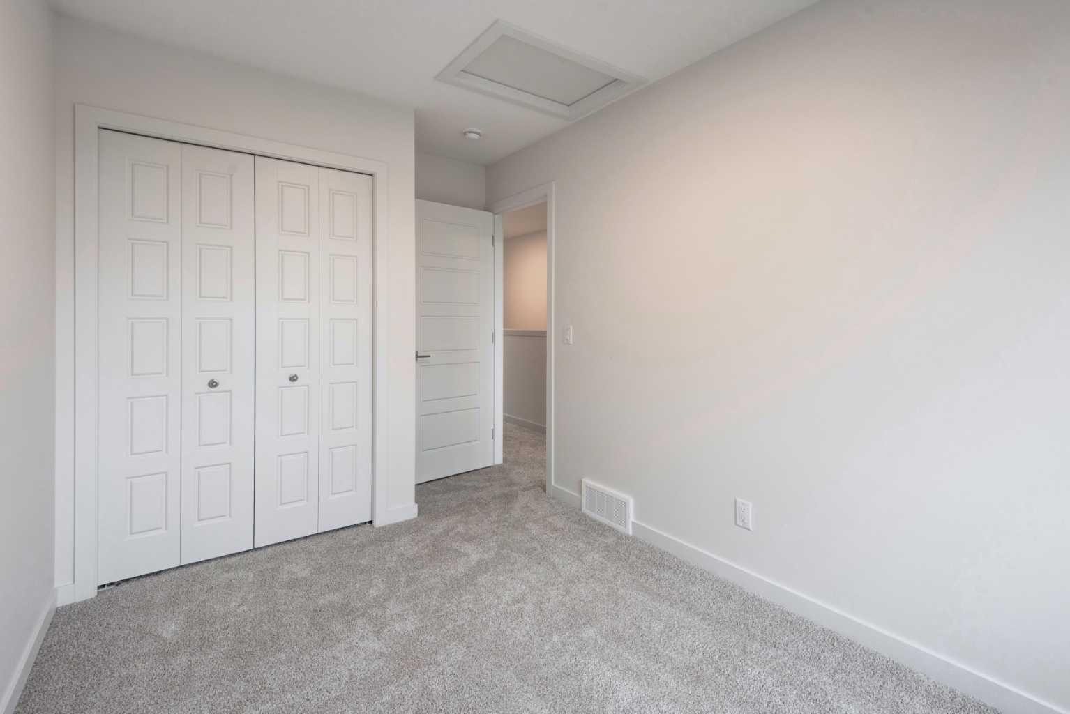 51 Mercado Lane SE