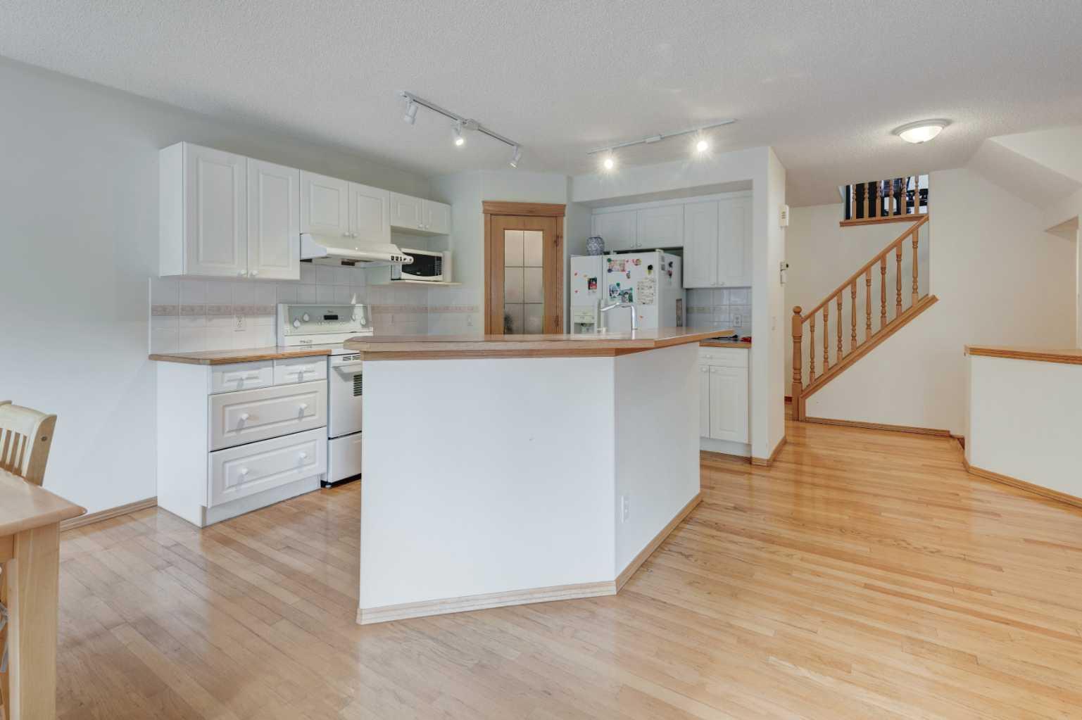 142 Somerset Park SW