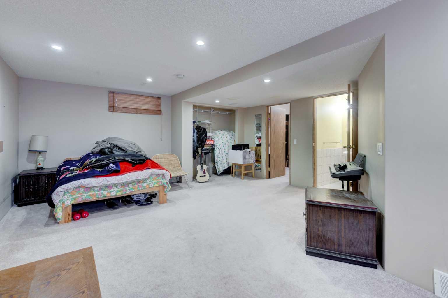 142 Somerset Park SW