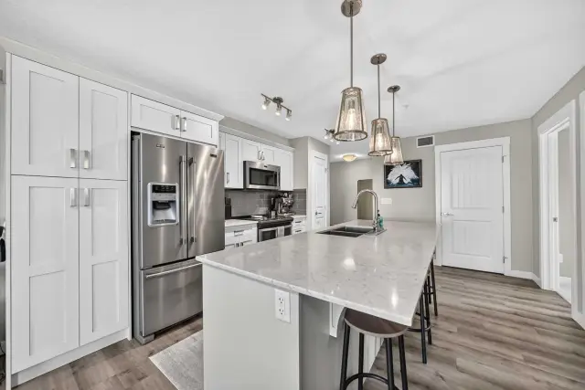 314, 110 Auburn Meadows View SE