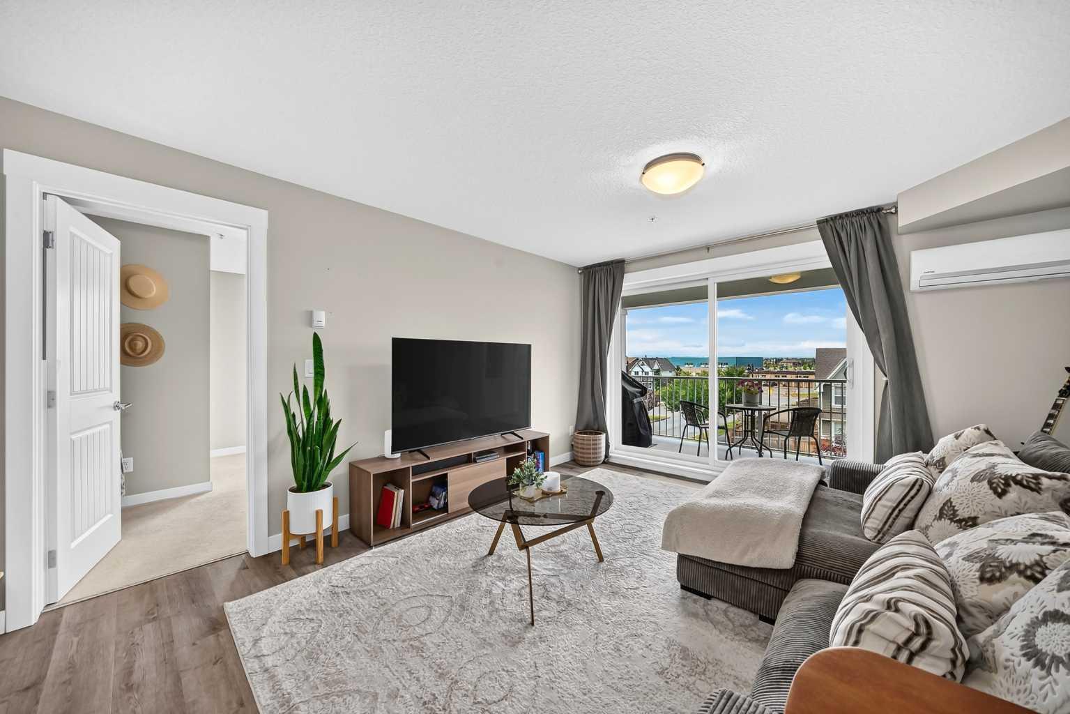 314, 110 Auburn Meadows View SE