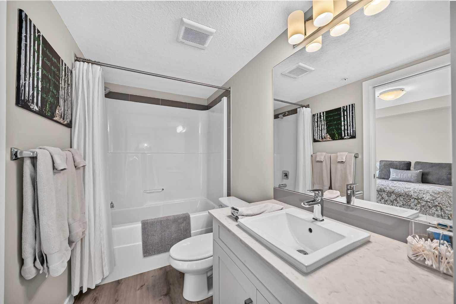 314, 110 Auburn Meadows View SE