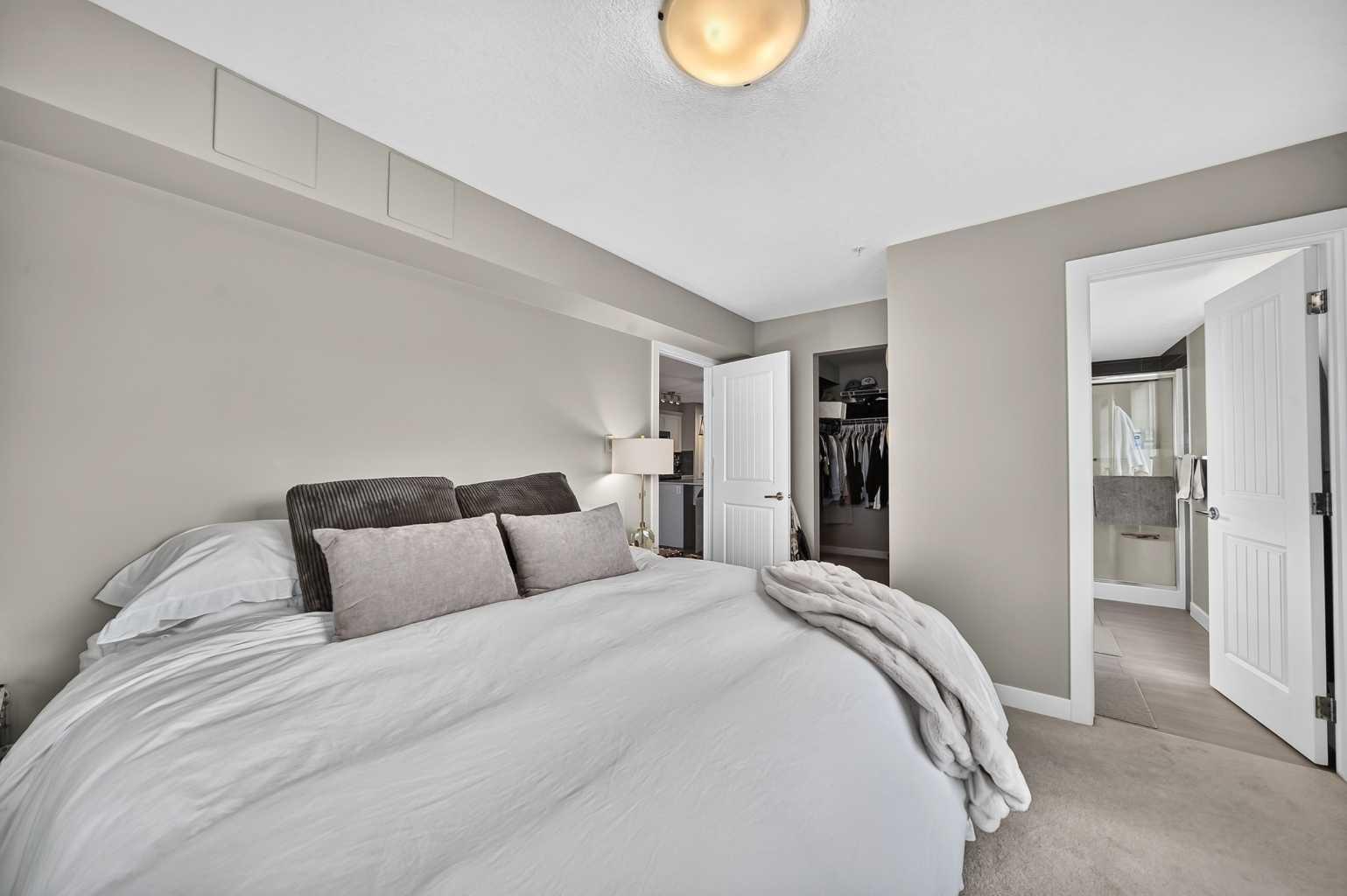 314, 110 Auburn Meadows View SE