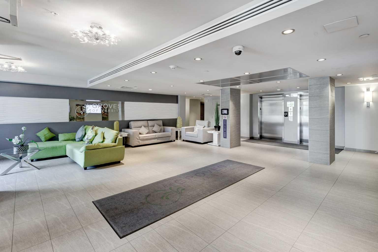 604, 32 Varsity Estates Circle NW