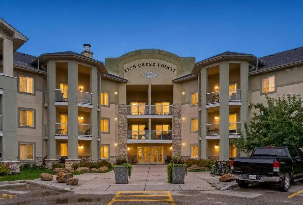 2307, 2518 Fish Creek Boulevard SW