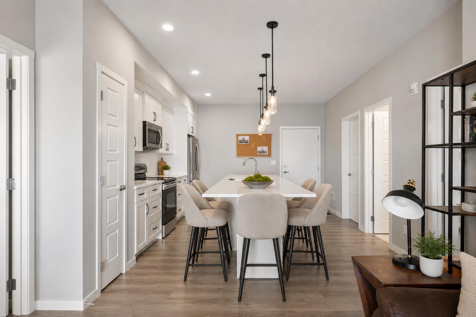 411, 4350 Seton Drive SE