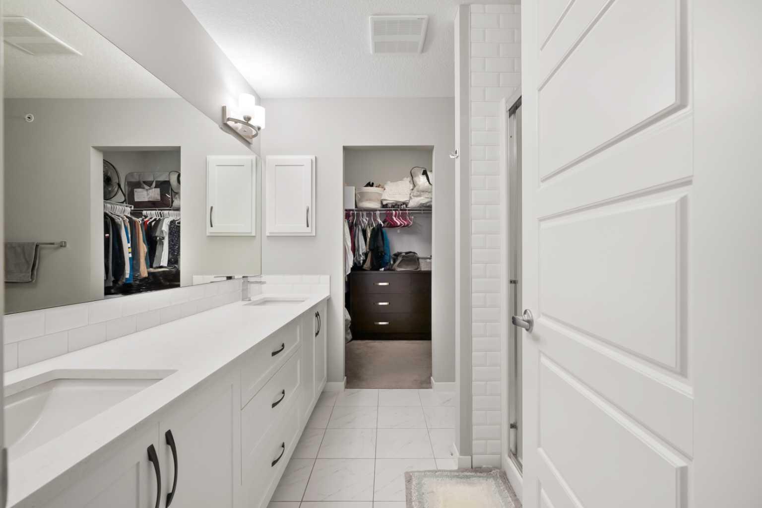411, 4350 Seton Drive SE