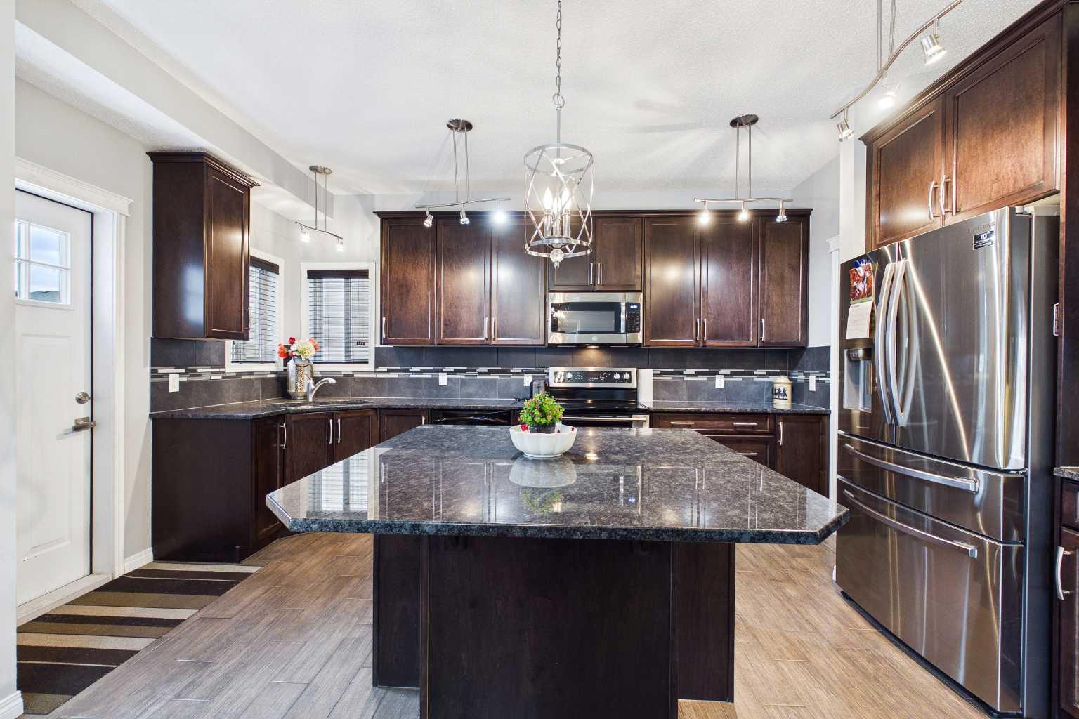 8 Sage Bank Road NW
