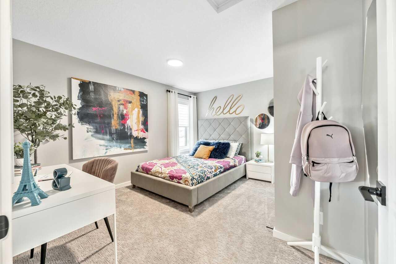 64 Osprey Hill Place SW