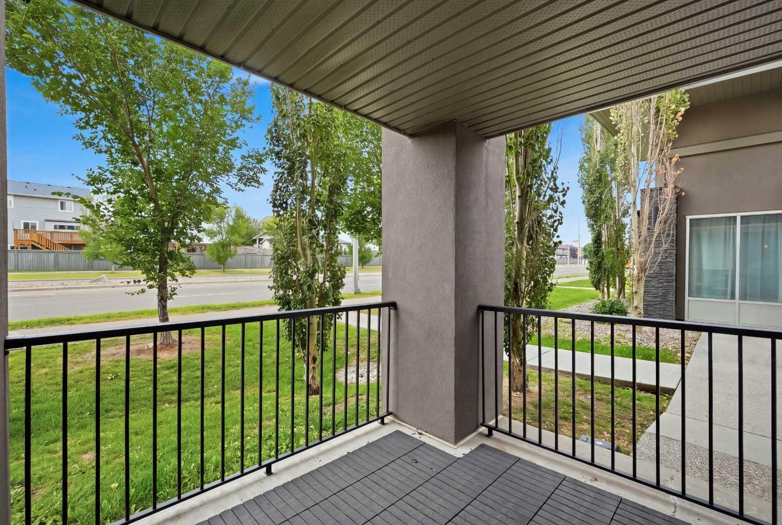 4101, 403 Mackenzie Way SW