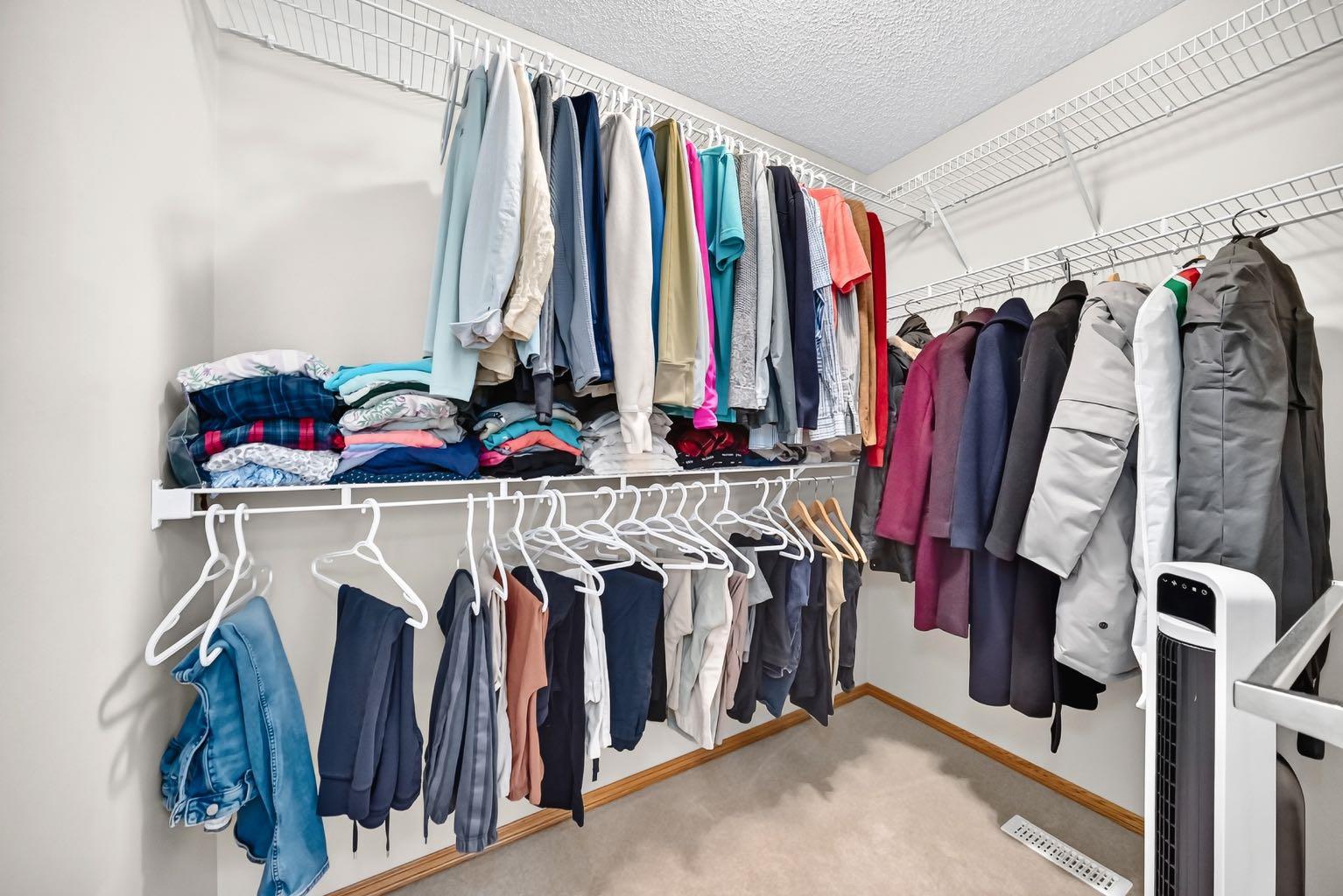 234 Somerglen Way SW