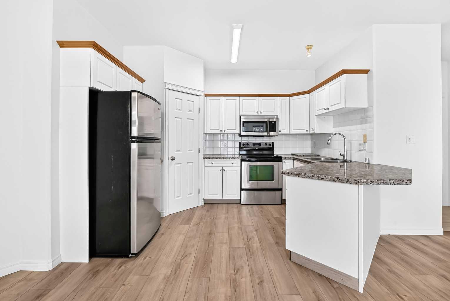 1315, 7451 Springbank Boulevard SW