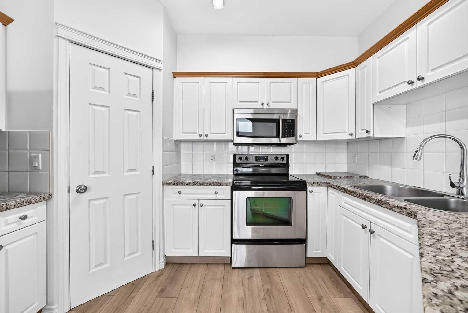 1315, 7451 Springbank Boulevard SW