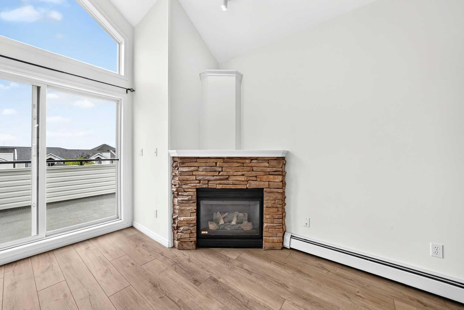 1315, 7451 Springbank Boulevard SW