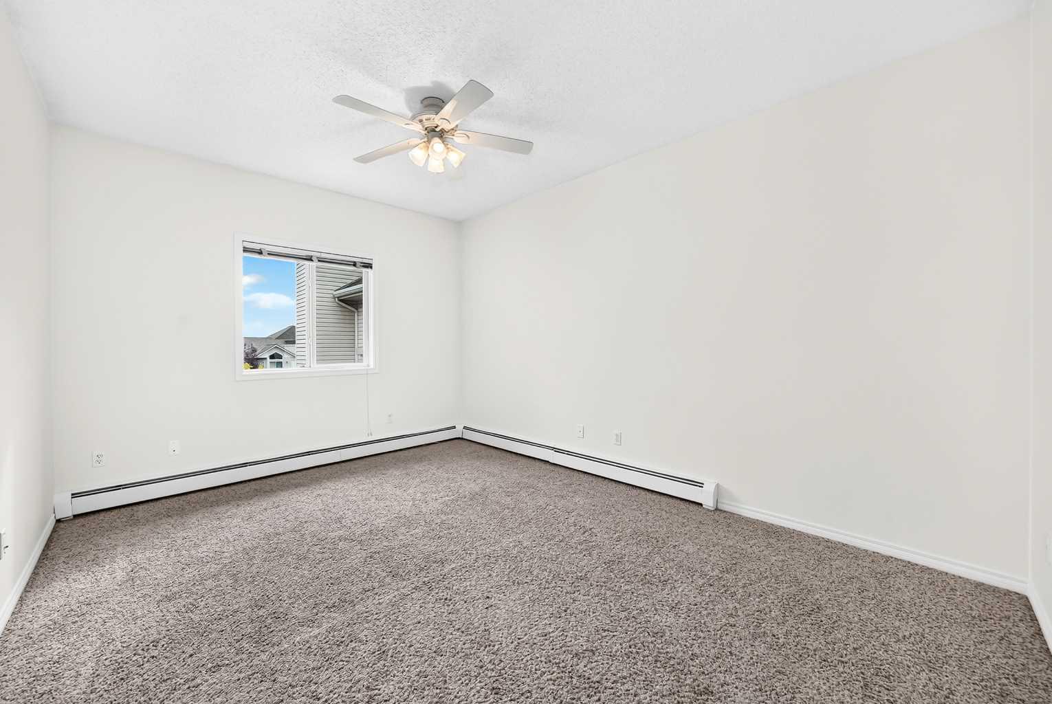 1315, 7451 Springbank Boulevard SW