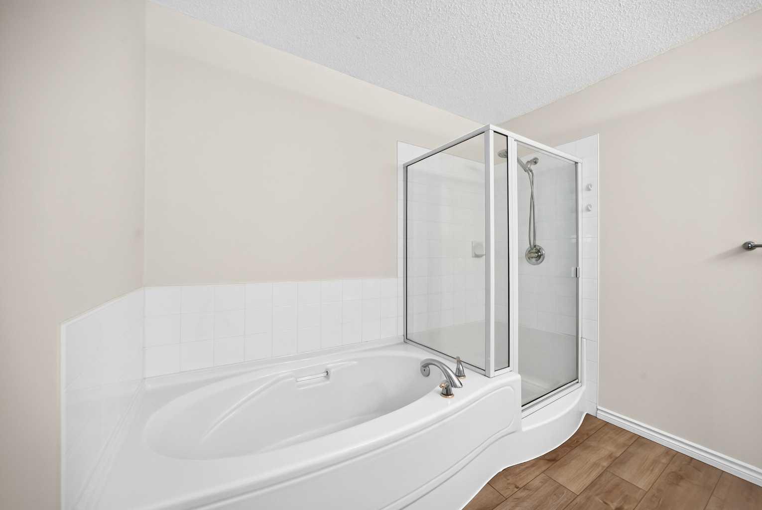 1315, 7451 Springbank Boulevard SW