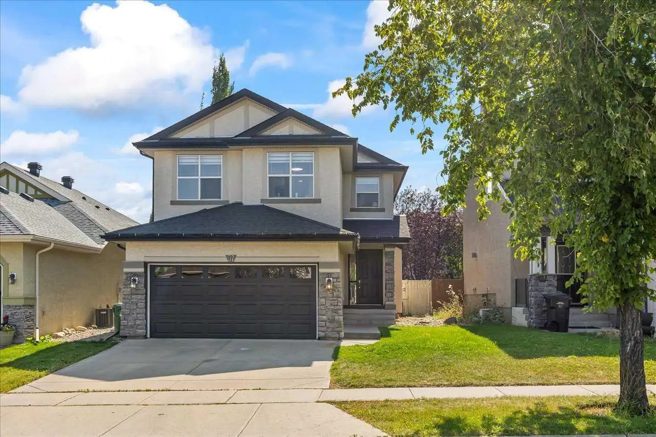 57 Everwillow Boulevard SW