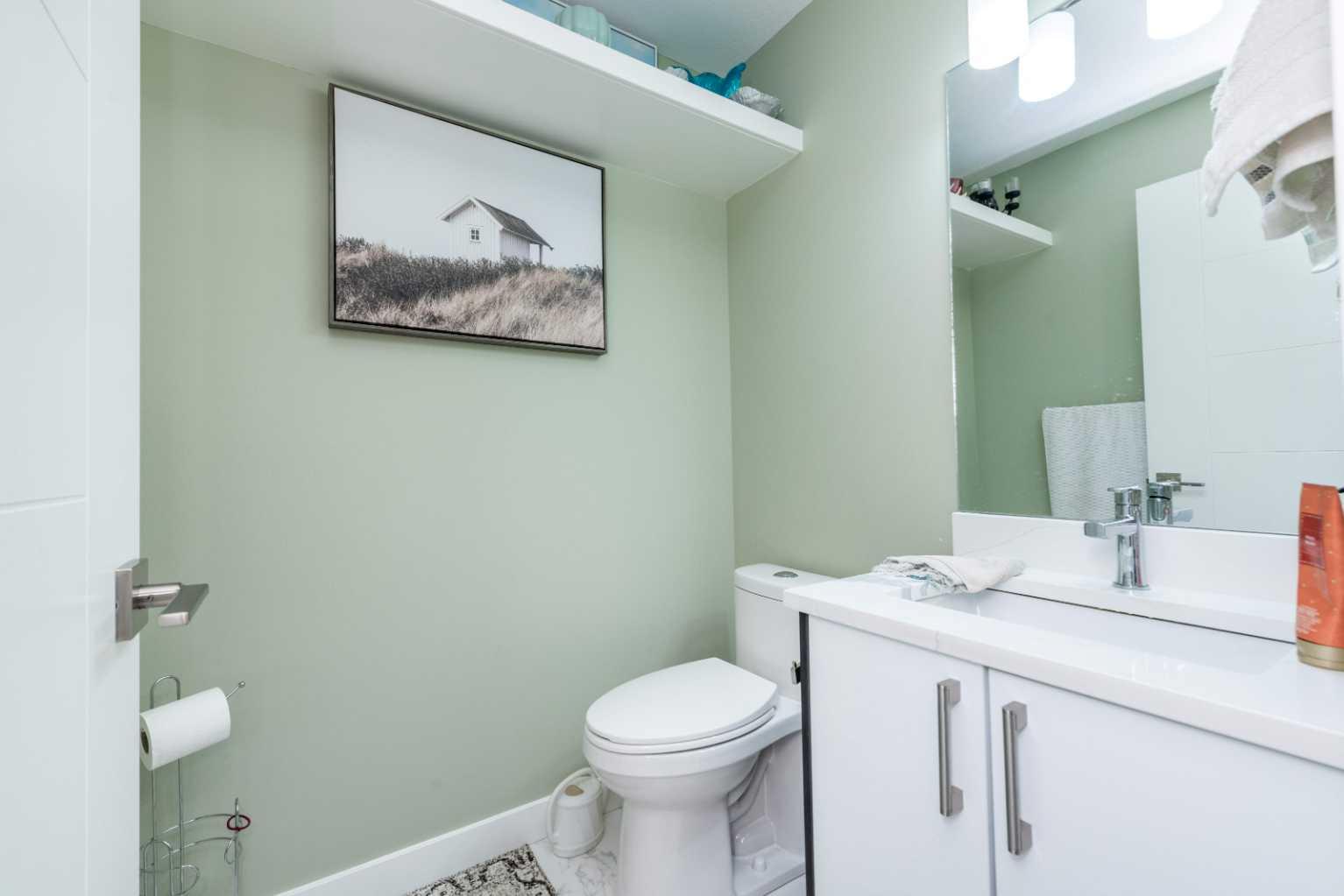 6 Strathridge Lane SW