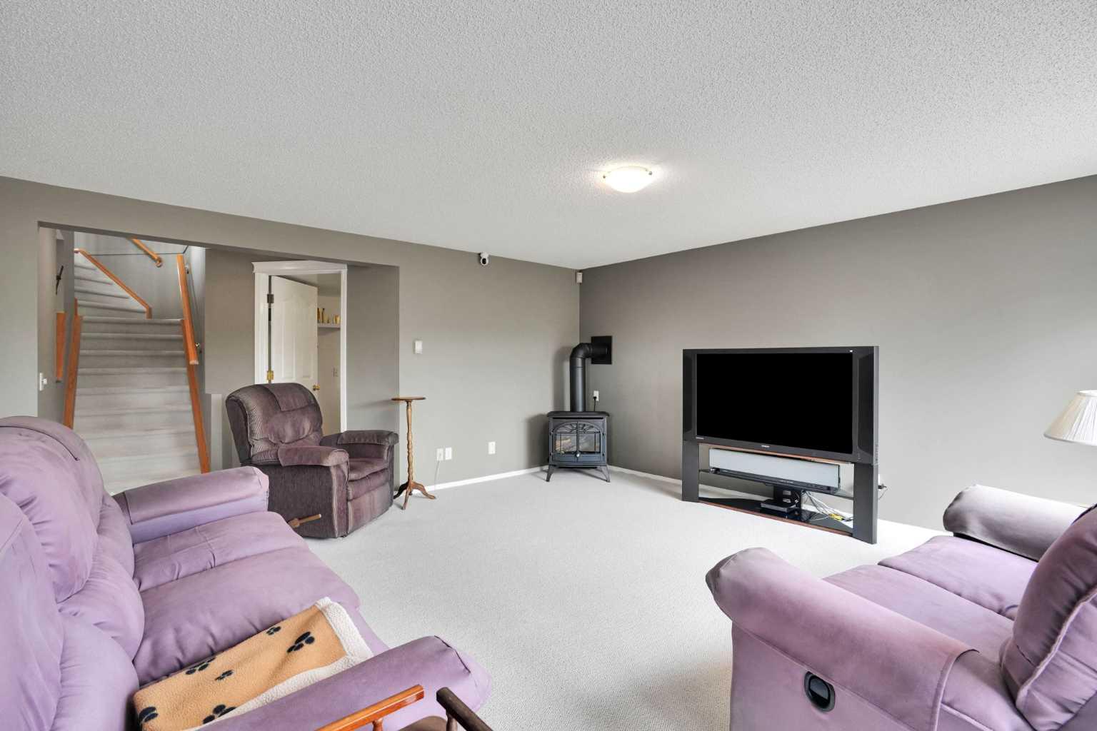 95 Citadel Grove NW