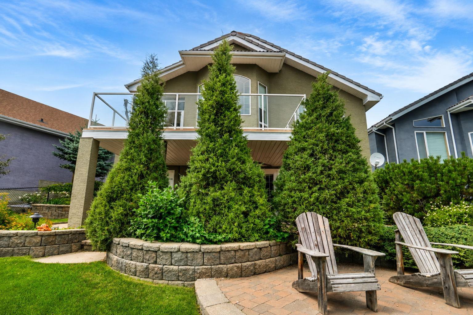 95 Citadel Grove NW