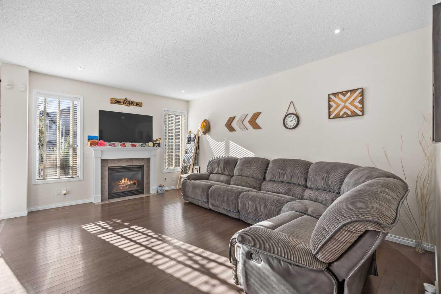 111 Windbrook Manor SW