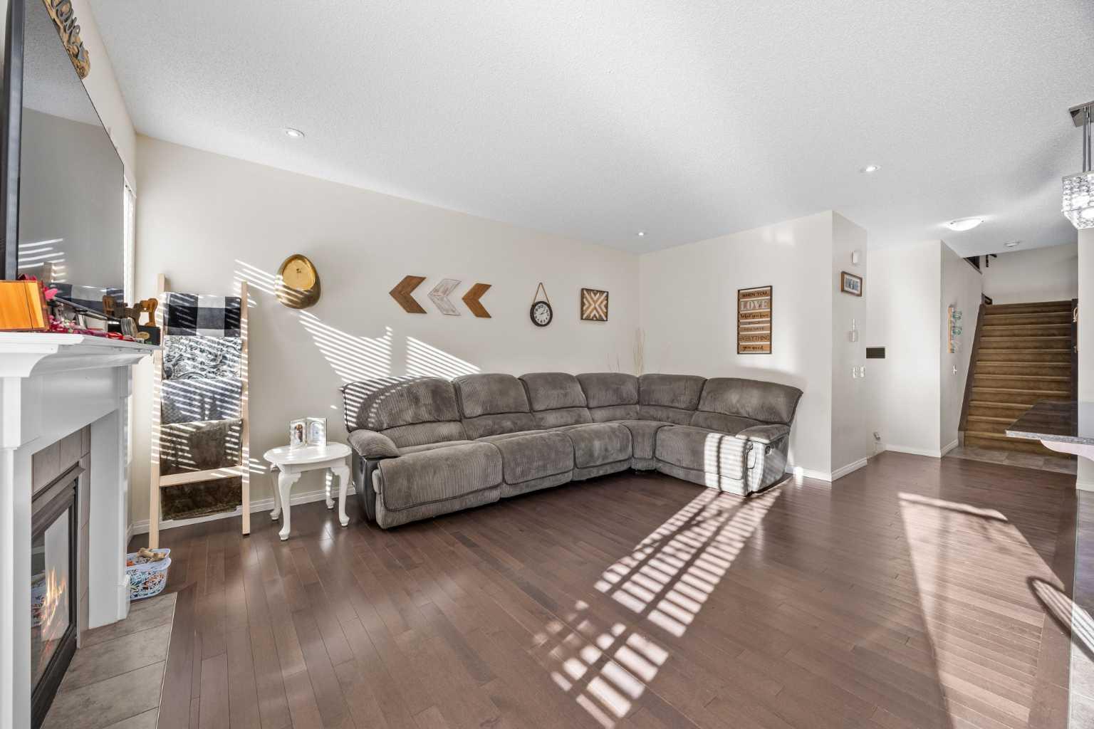 111 Windbrook Manor SW