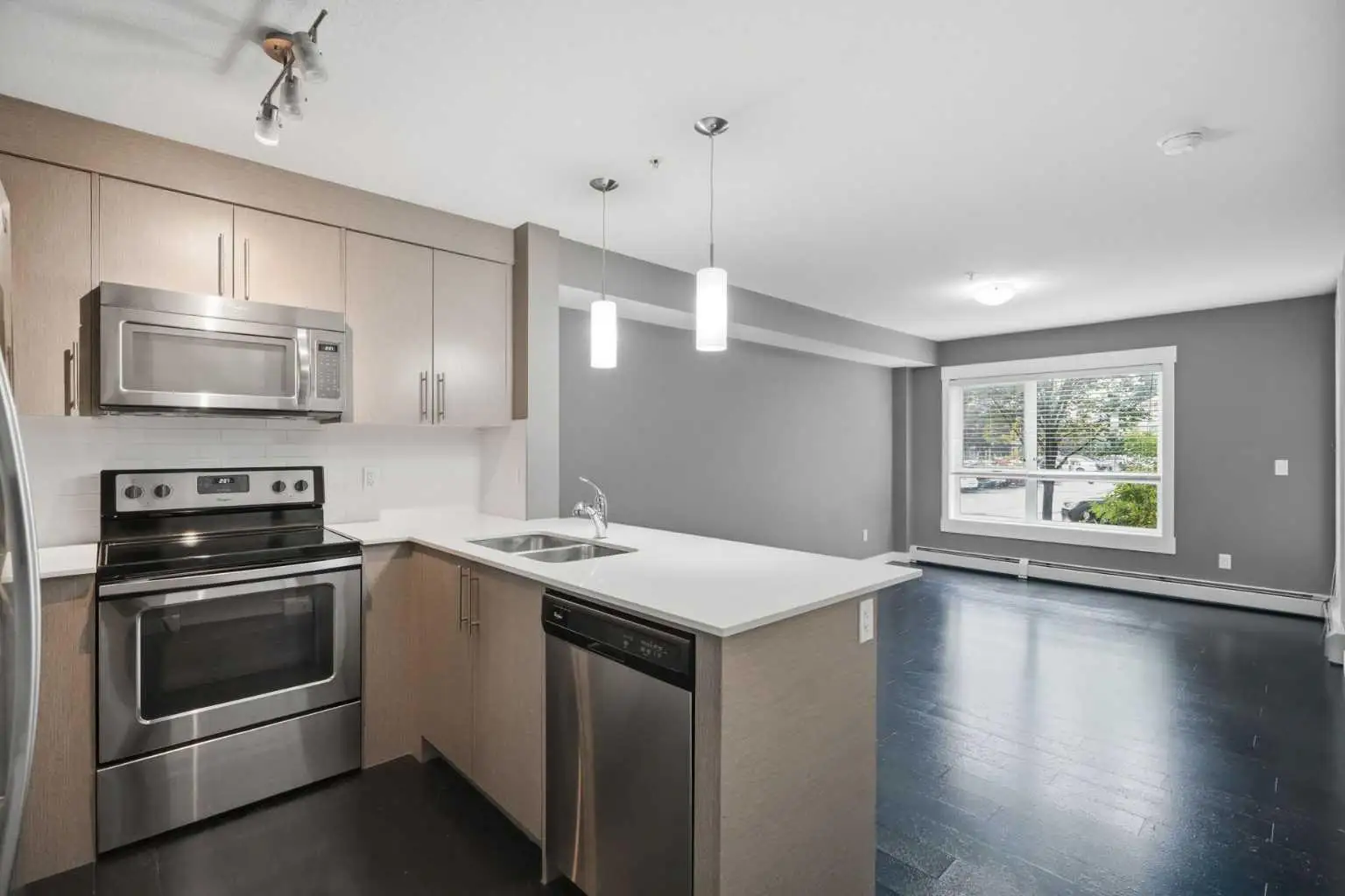 6111, 302 Skyview Ranch Drive NE
