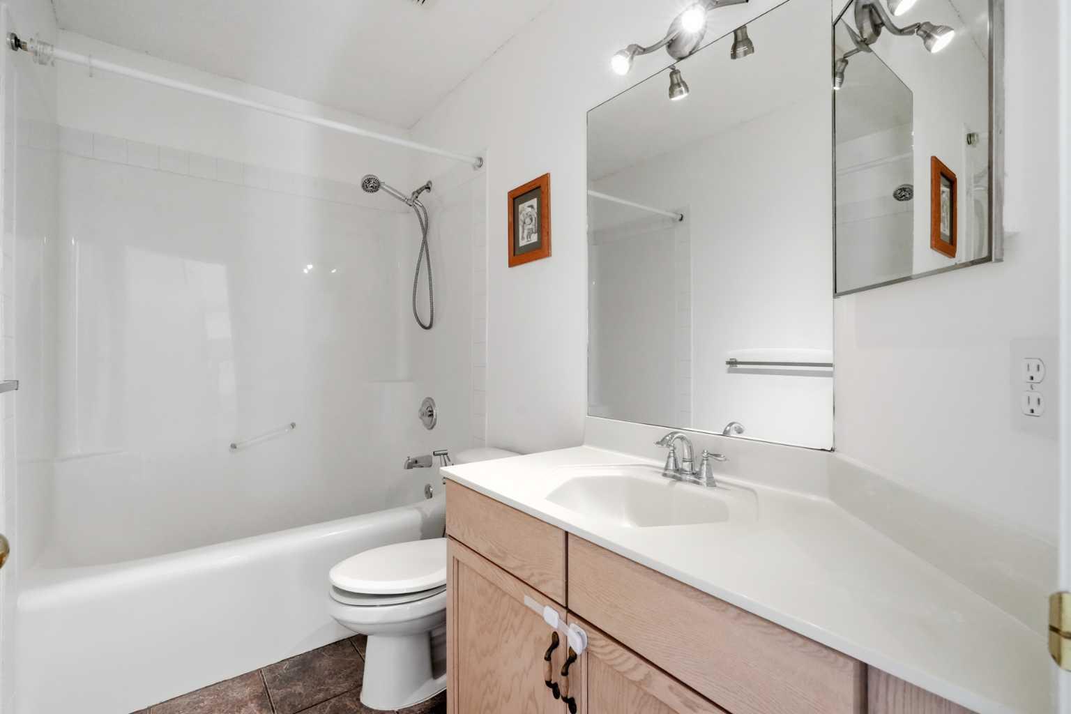 66 Arbour wood Mews NW