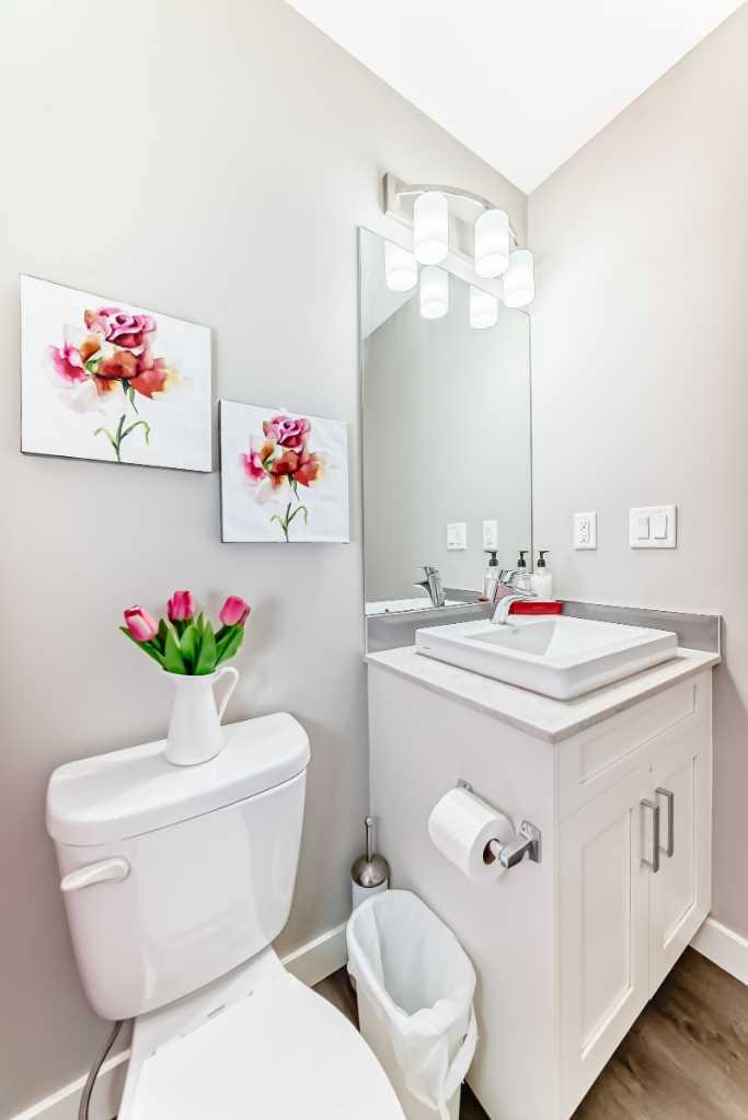 405, 10 Walgrove  SE