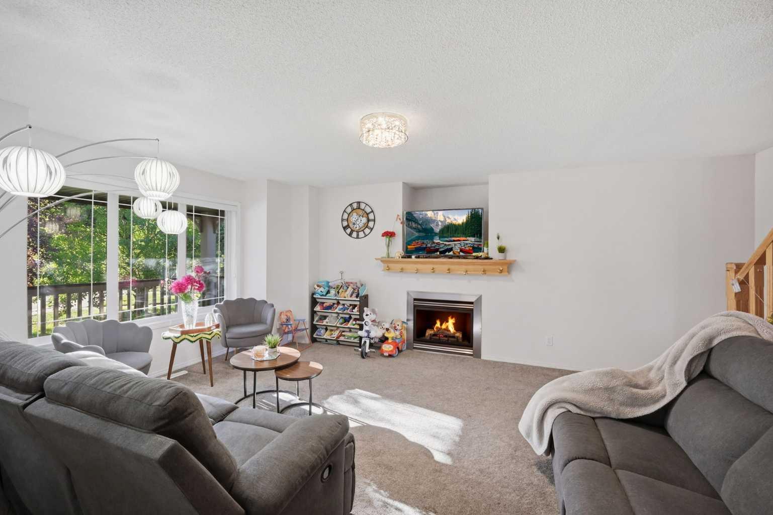 126 Copperfield Manor 