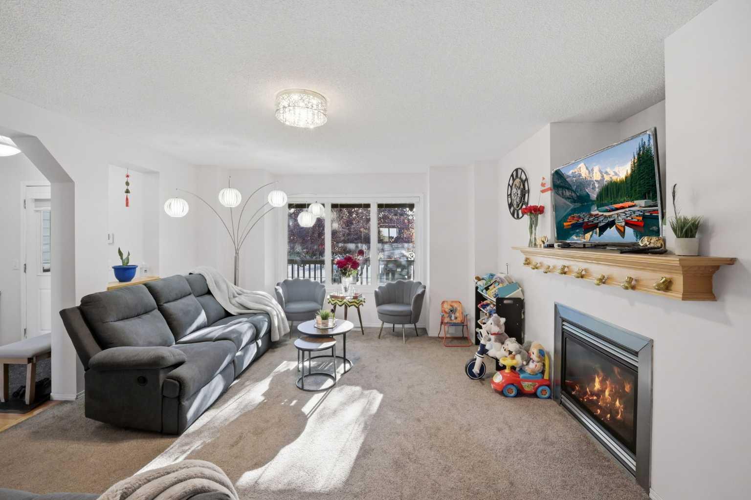 126 Copperfield Manor 
