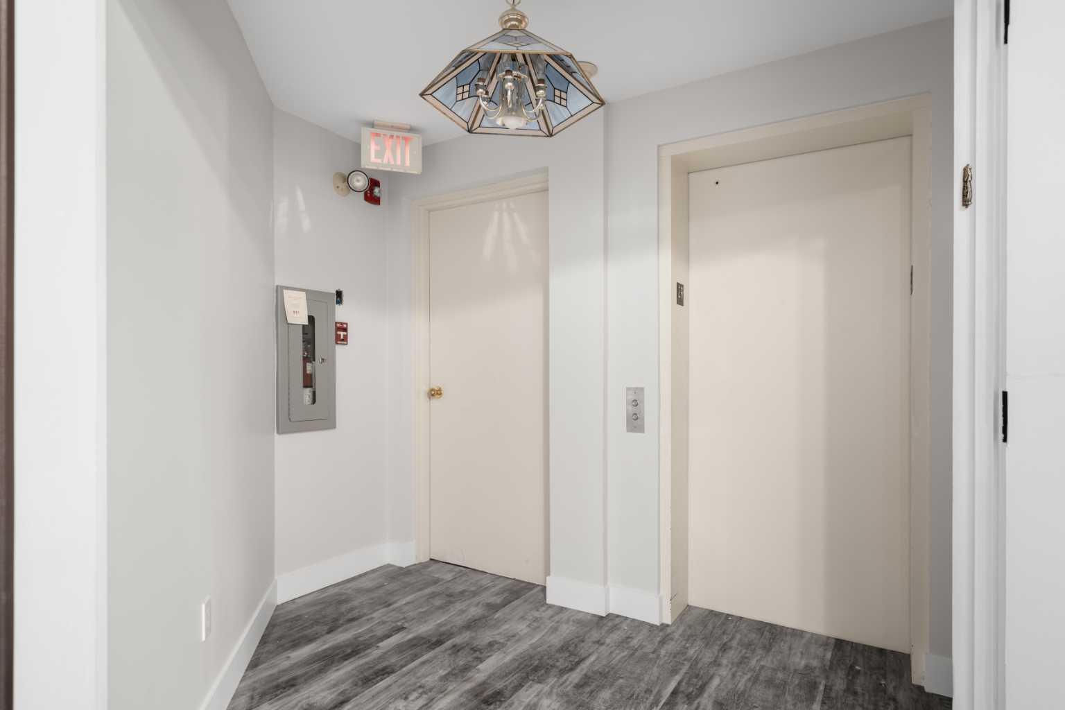 602, 505 Canyon Meadows Drive SW