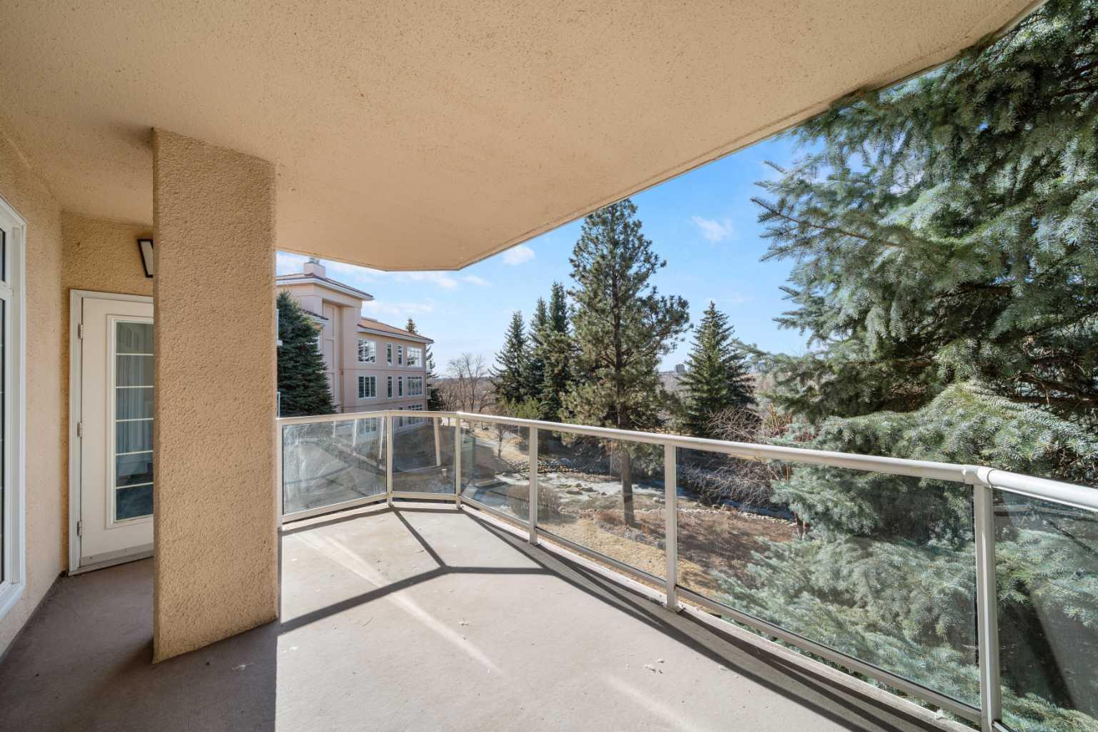602, 505 Canyon Meadows Drive SW