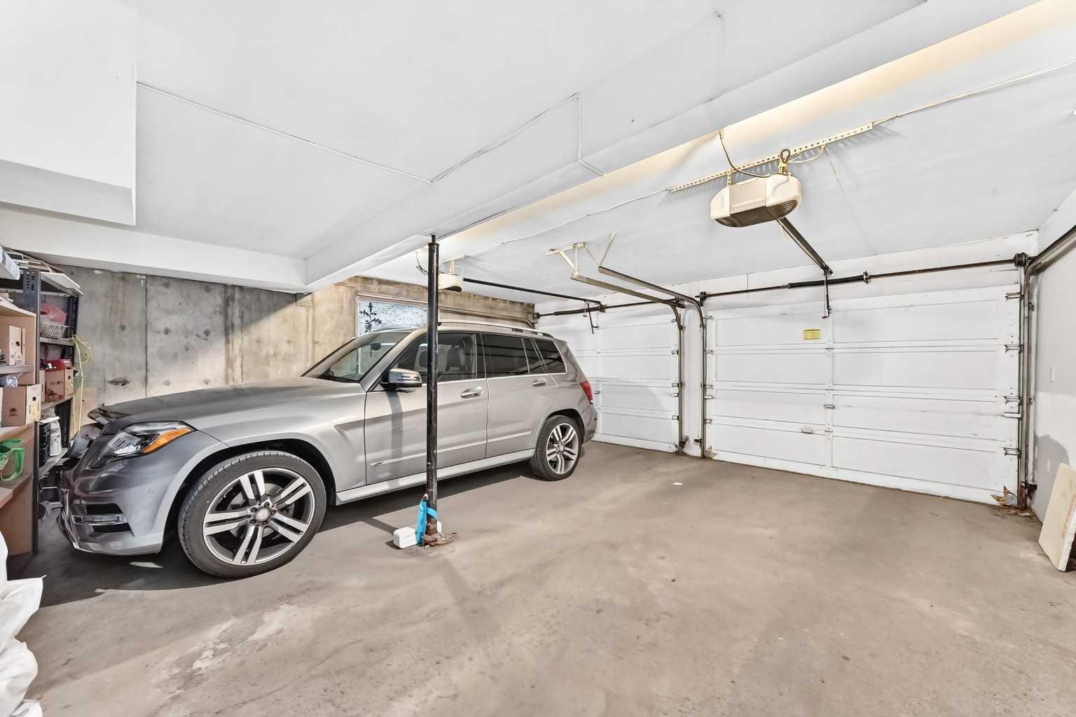 3219 Palliser Drive SW