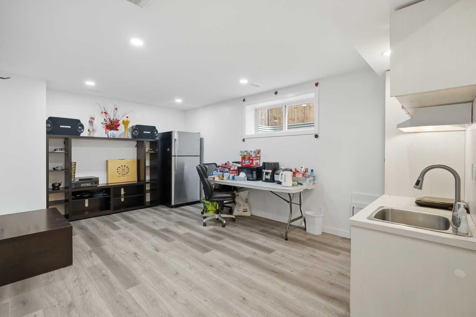 139 New Brighton Close SE