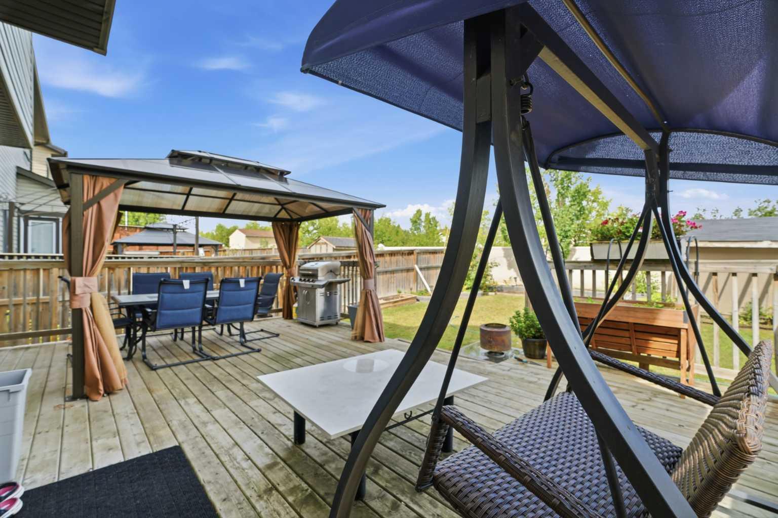 139 New Brighton Close SE
