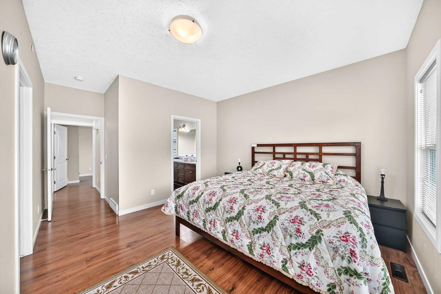 92 Evansfield Place NW